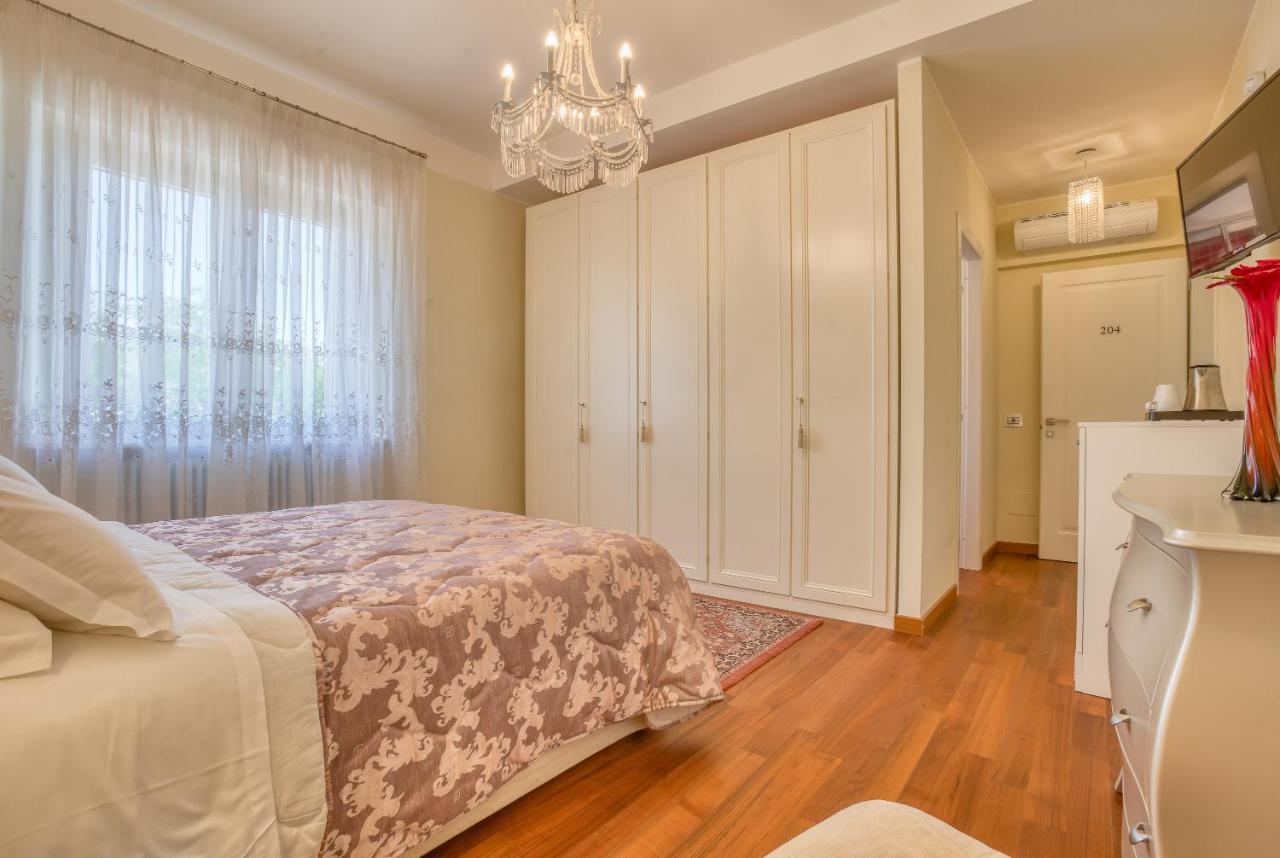 Hotel Villa De Santis Montefranco المظهر الخارجي الصورة