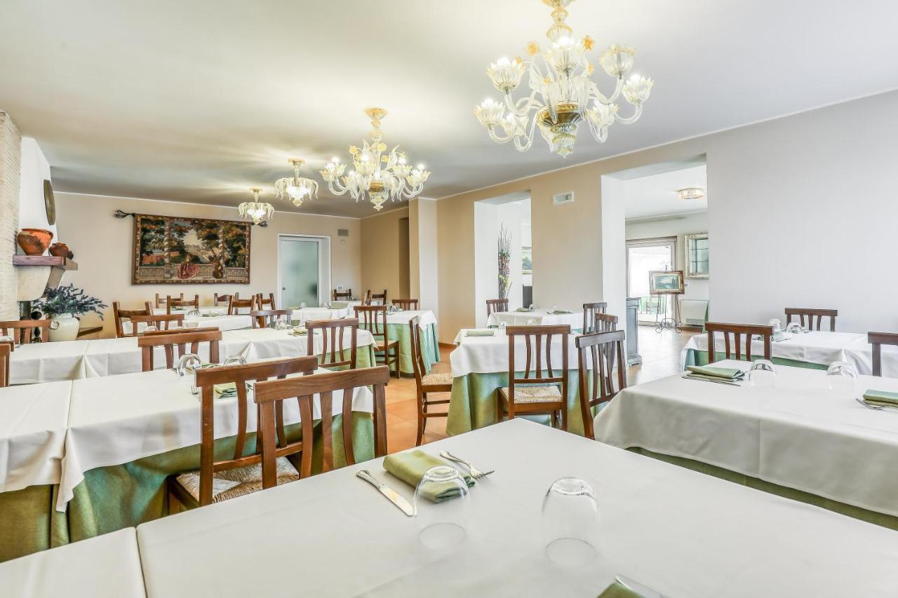Hotel Villa De Santis Montefranco المظهر الخارجي الصورة