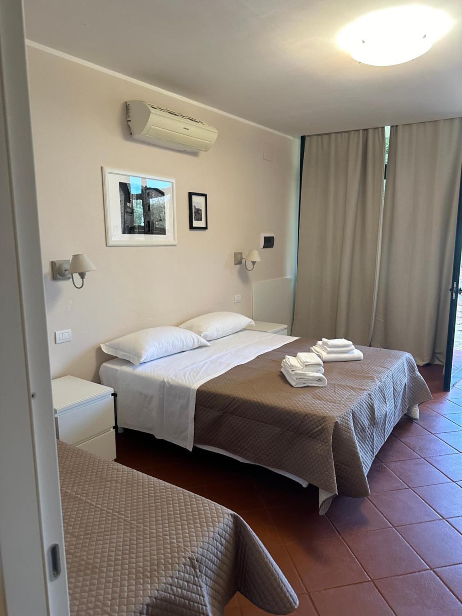 Hotel Villa De Santis Montefranco المظهر الخارجي الصورة